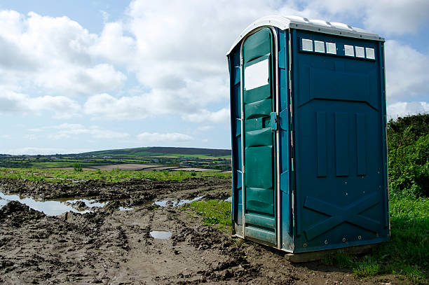 Portable Restroom Setup and Delivery in Little Walnut Village, NM